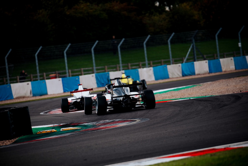 Luca Magnussen sætter forventninger højt inden GB4-finale. 
(Foto: Fortec Motorsports)